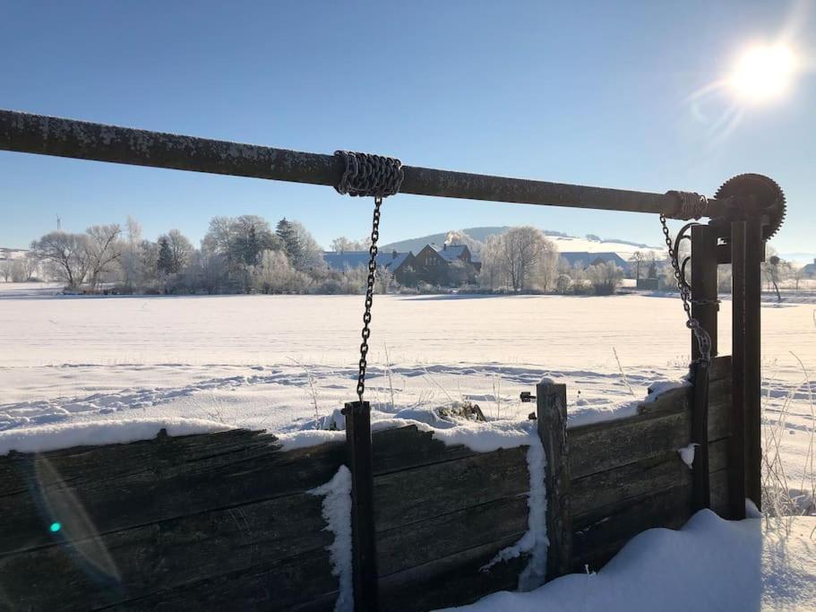 Idyllische Ferienwohnung Auf Altem Bauernhof Mit Wallbox Emmerthal Eksteriør billede